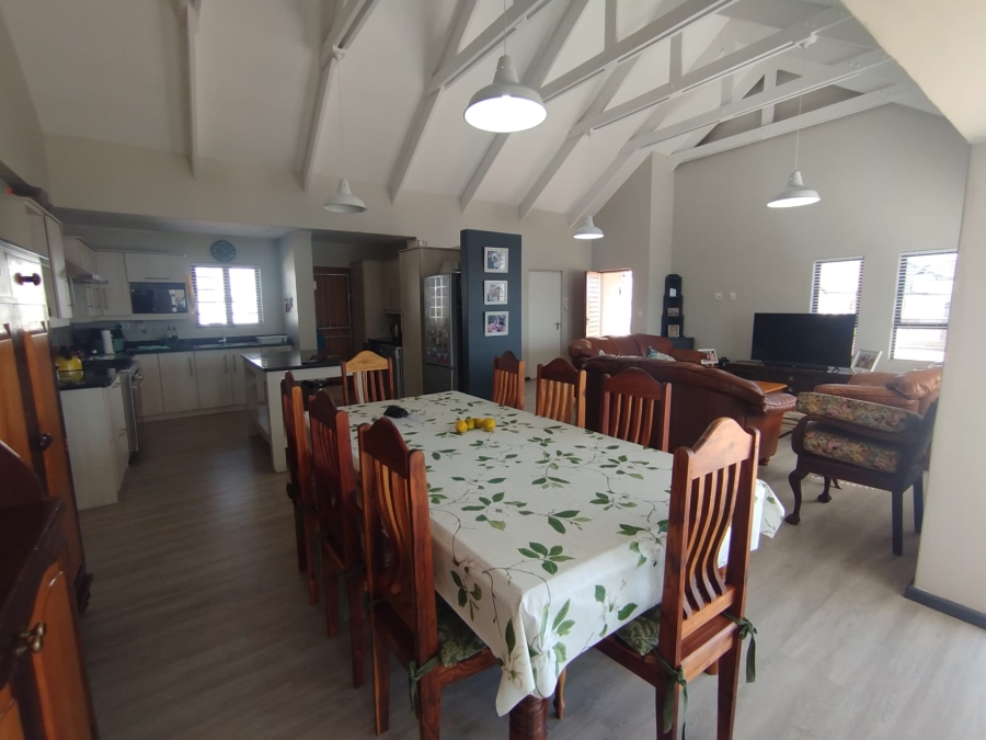3 Bedroom Property for Sale in Bayview Western Cape